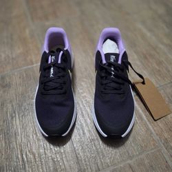 Purple/Blue Nike Shoes Size 6.5Y