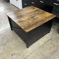 31.5 Inch Lift Top Square Coffee Table Farmhouse with Storage for Living Room
