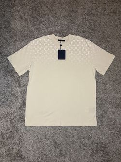Lv shirt size L