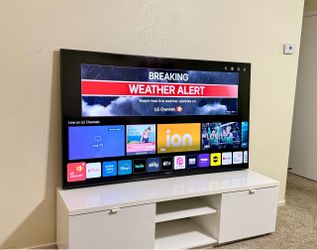 Like New LG Smart Tv 4k UHD 70"