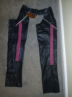 Milwaukee Leather Motorcycle Chaps Black Pink