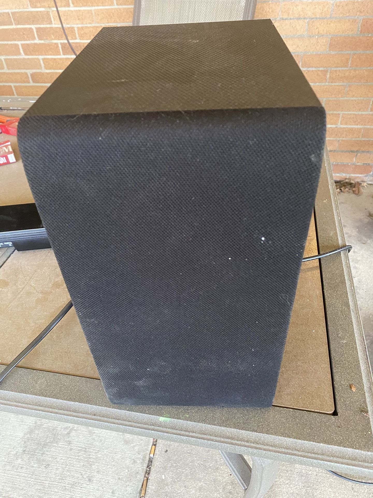 Lg Wireless Sound Bar And Subwoofer – SH 4 + SPH5B – W (New, Never Used)