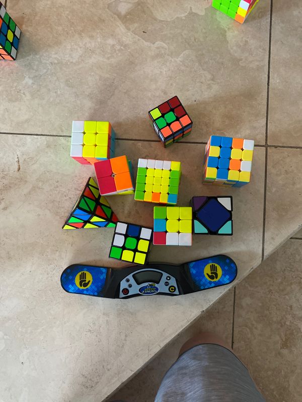 Speed cube & Timer lot. Includes 4x4, 5x5 and More for Sale in Irvine