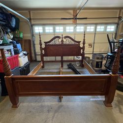 King Size Solid Oak Bedframe