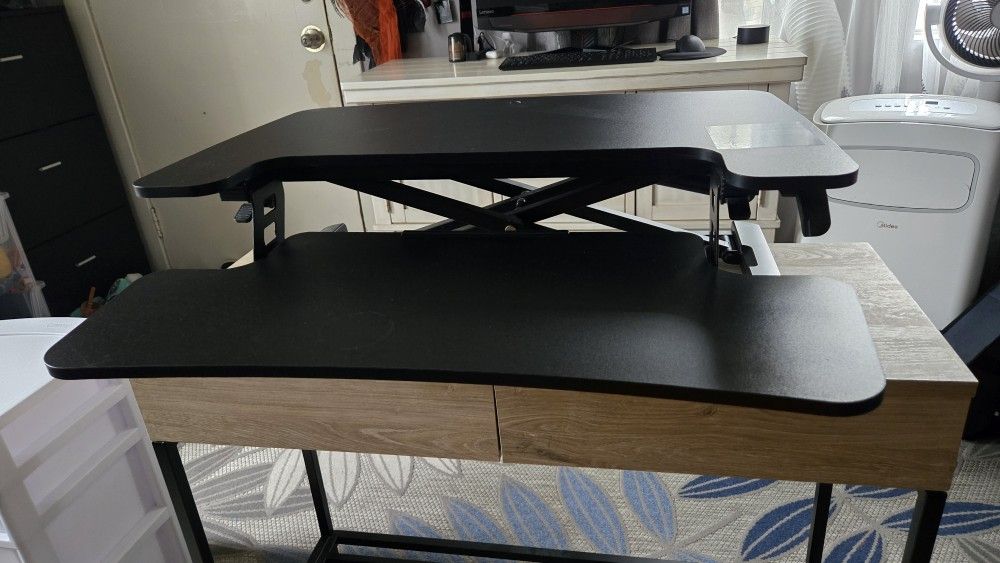 Adjustable Standing Desk