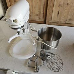 KITCHEN AID HEAVY DUTY MIXER
