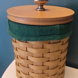 Longaberger med Size Canister W Lid & Green Liner