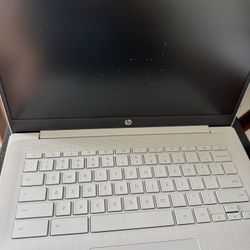 LIKE NEW HP CHROMEBOOK 14a