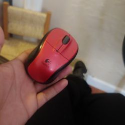 Logitech Wireless Mouse 