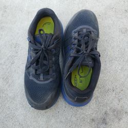 Keen Shoes Size 7.5 Women Steeltoe