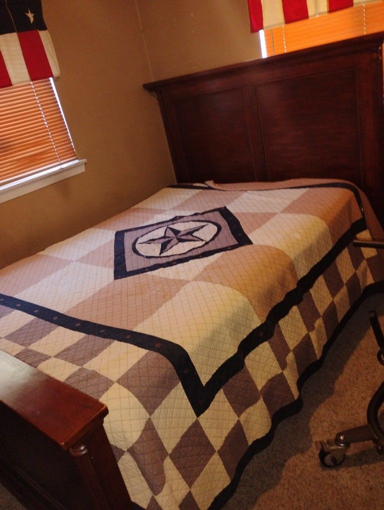 Solid Cherry Wood Queen Size Bed