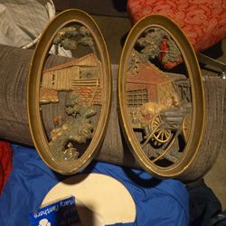 Vintage Burwood Wall Decor