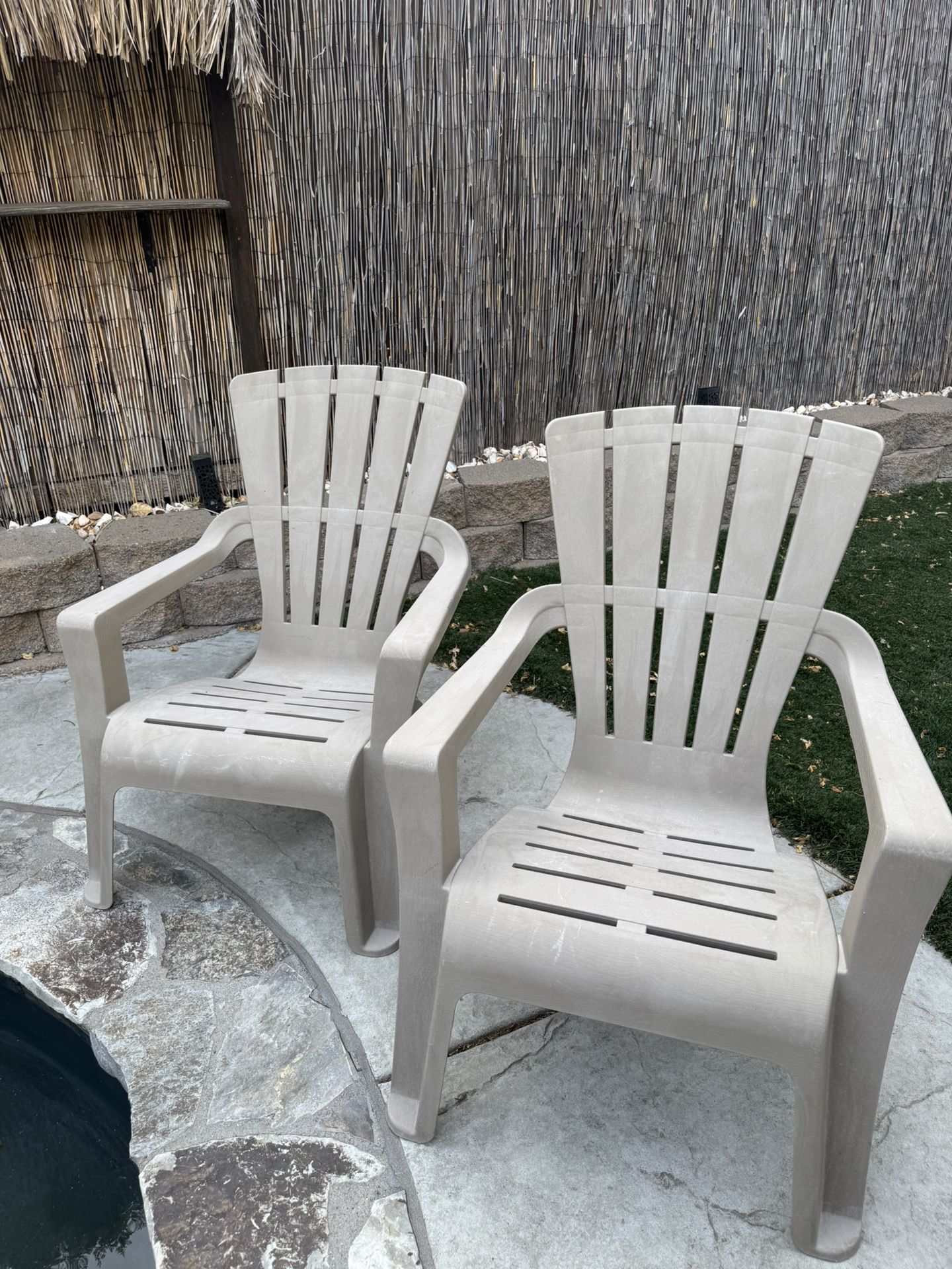 Pool/patio chairs