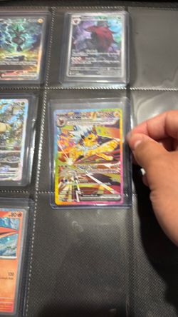 Jolteon Ex prismatic evolutions