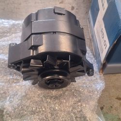 Black 1 Wire Gm Chevrolet  85  Older Rat Rid Hot Rod Self  Generating Alternator.  New In Box See Pics. 35th Ave And McDowell Phx 