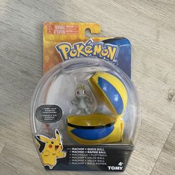 TOMY Machop Quick Ball Pokemon Clip & Carry 2017 Pokemon Trainer Figure Toy New