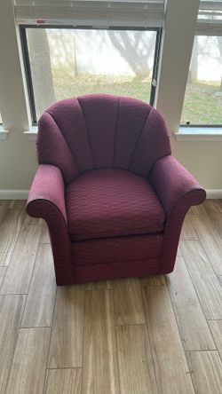 Cute Swivel Chair
