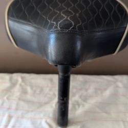 Schwinn bicycle seat