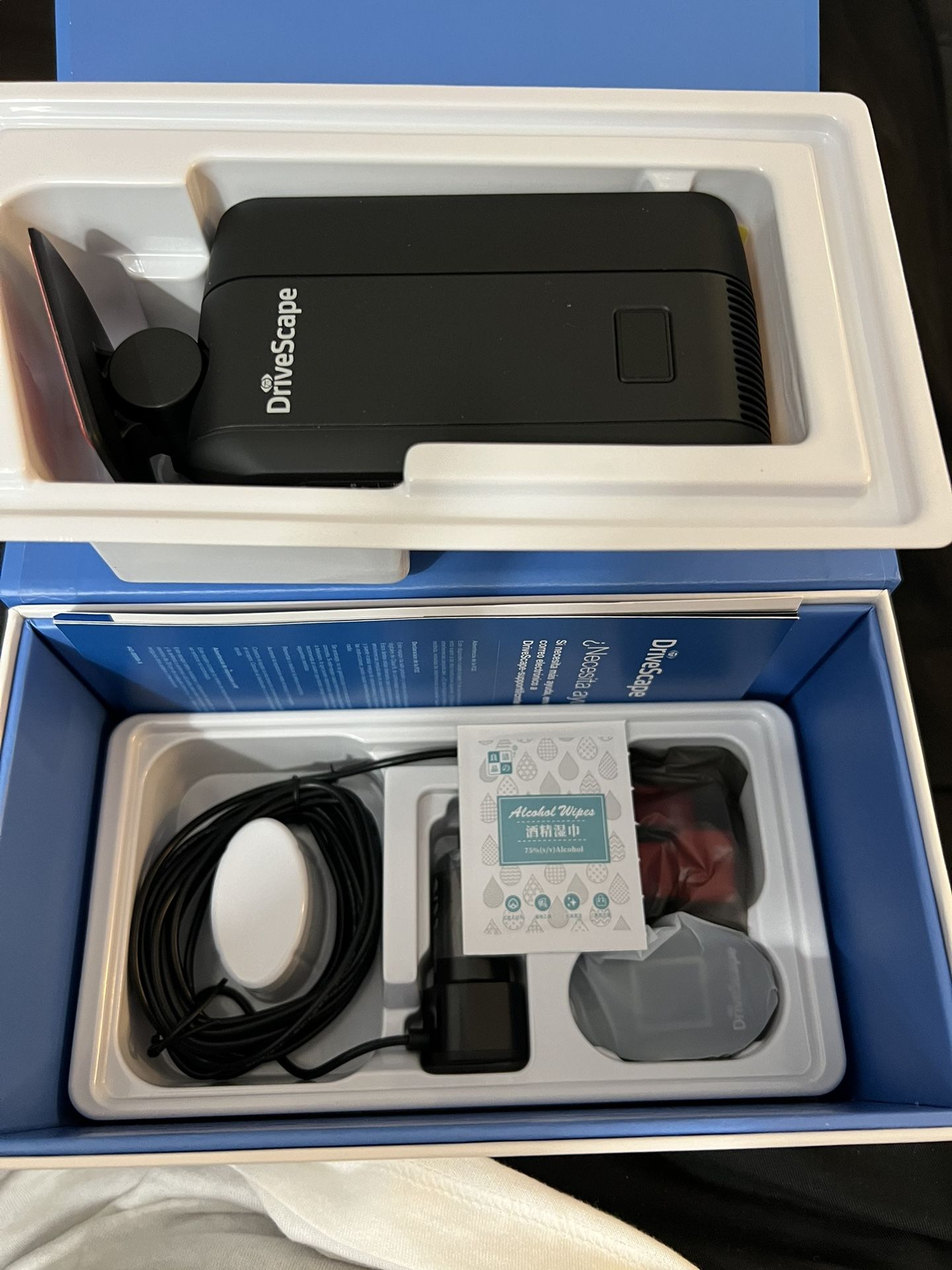 CAMBRIDGE MOBILE TELEMATICS DriveScape Dashcam