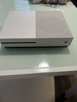 Xbox One S Console – Works Perfect – Clean Condition