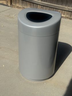 Top Round Waste Receptacle, 30 gal, Steel, Silver (Read description)