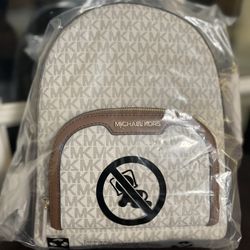 NEW Michael Kors Jaycee Medium Vanilla Backpack, Vanilla MK