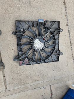 Gmc Acadia 3.6 Chevy blazer Cadillac XT5 2.5 fan assembly Oem