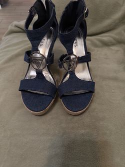 Guess shoes size 71/2