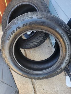 Set de llantas Good year Wrangler