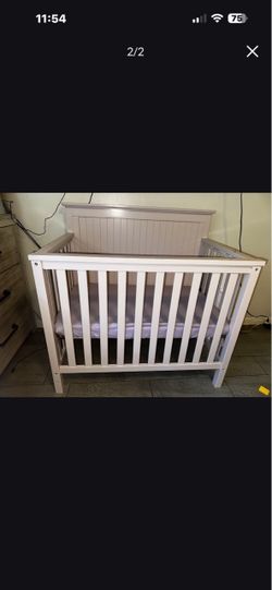 Delta Children Mini Crib (Pink)