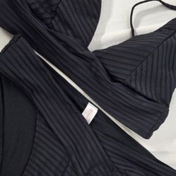 Two Piece Swimwear Woman's Black Bathing Suit Medium
