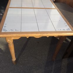 🌴BEAUTIFUL DINNING TABLE WITH CERAMIC  TILE AND 6 CHAIRS -SOLID WOOD 🌴