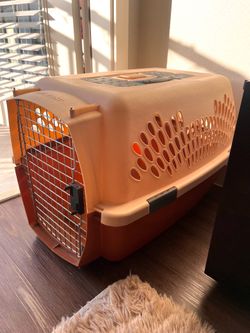 Carrier Kennel Medium Size