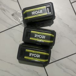 Baterías Ryobi 4 Ah. 40v.  $50 Cada  Precio Firm 