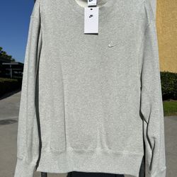 Bnwt Nike Crewneck Size Small 