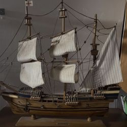 Handmade Wooden Replica Of The Mayflower 