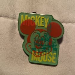 Disney Pin 156565 Mickey Mouse Cinderella Castle green starter 2023 
