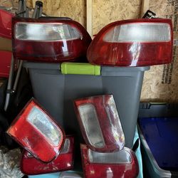 92-95 Civic Tail Lights 