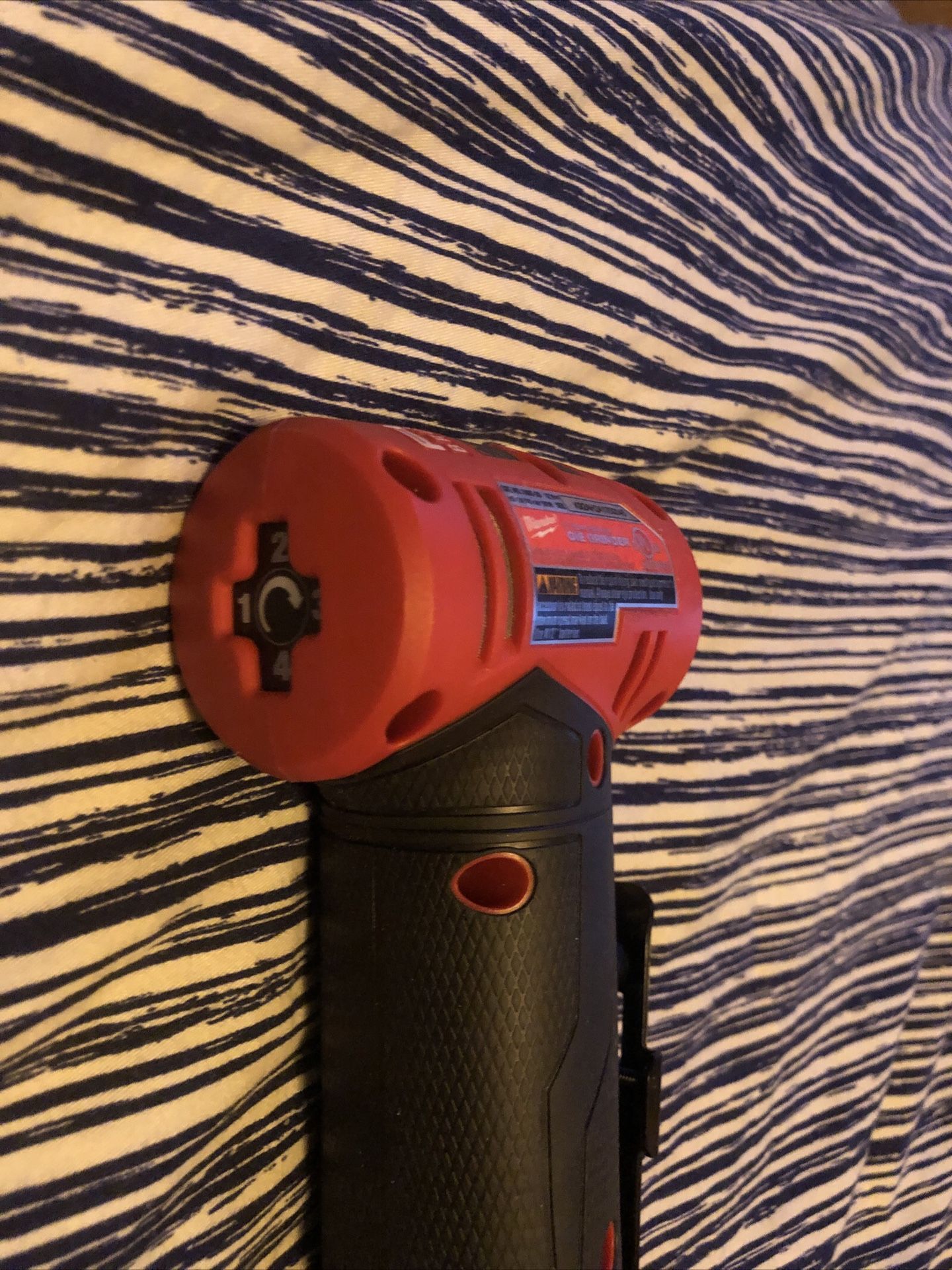 MILWAUKEE FUEL GRINDER