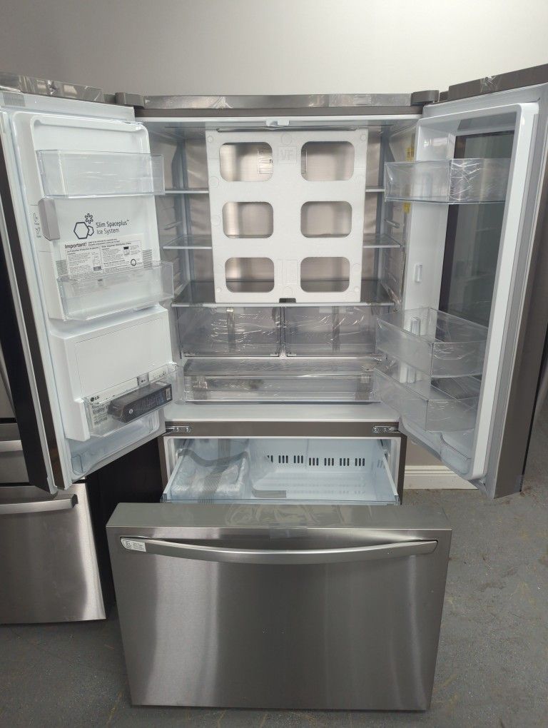 Lg French Door Refrigerator in Stainless steel with Cool Guard Interior and Fresh Air Filter