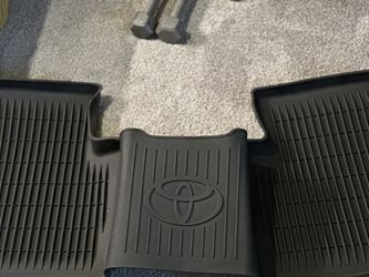 Toyota Venza All Weather Mats