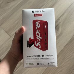 Supreme Mophie Charger 