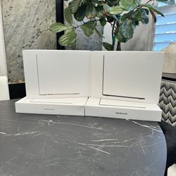 13.6” Apple MacBook Air M2 Chip 8gb 256gb 