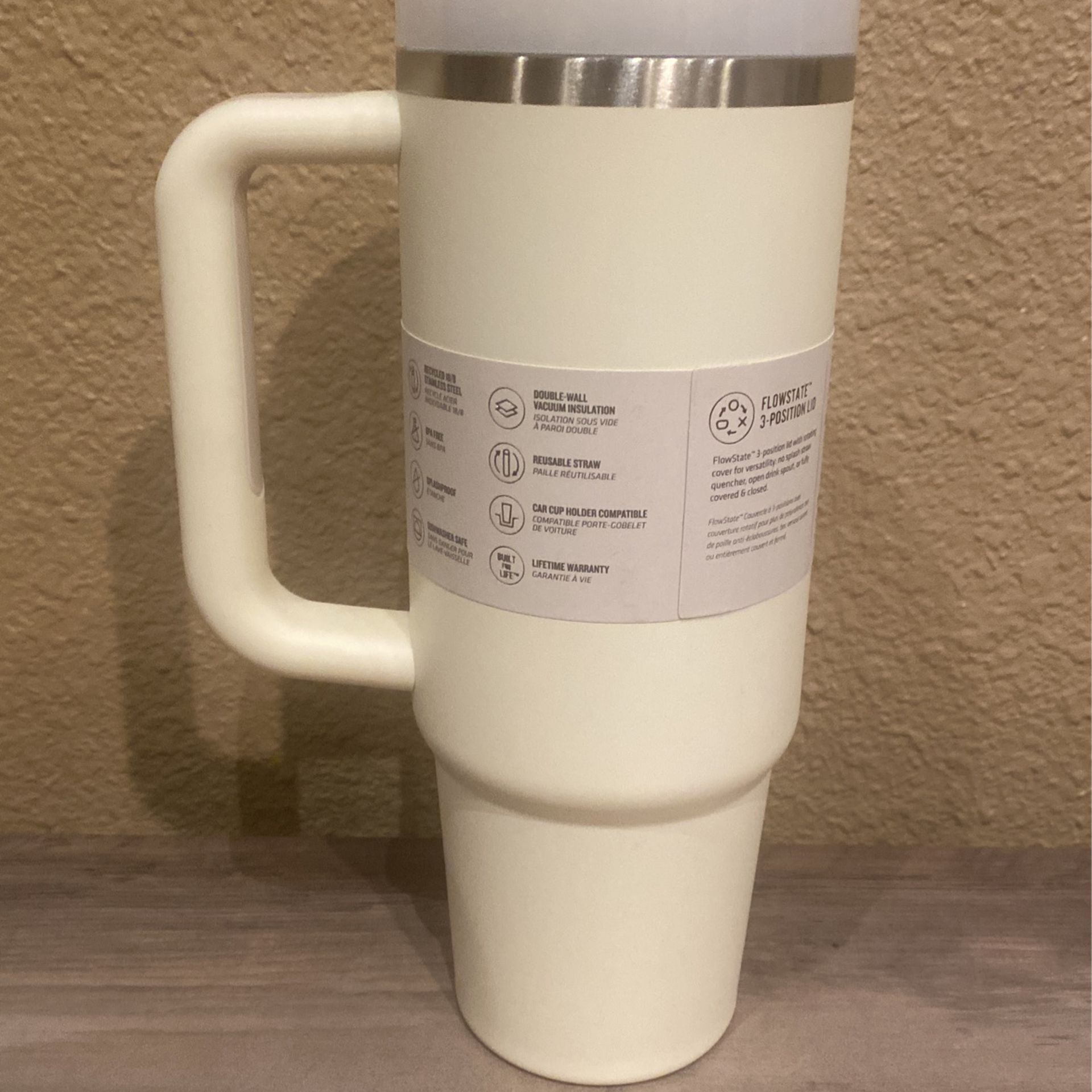Cream 30oz Stanley Cup for Sale in Fullerton, CA - OfferUp