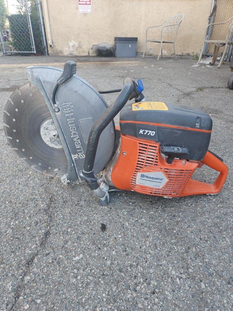 Concrete Saw 