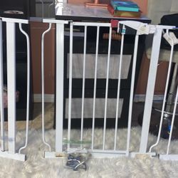  Baby / dog - House gates
