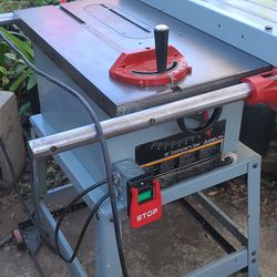 Delta 10" table saw