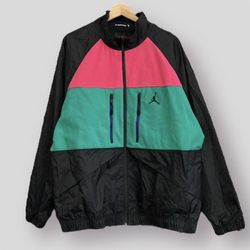 JORDAN JACKET SIZE X-LARGE 