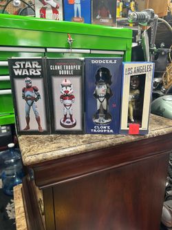 Bobbleheads 10$ each