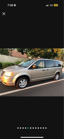 2008 Chrysler Town and Country